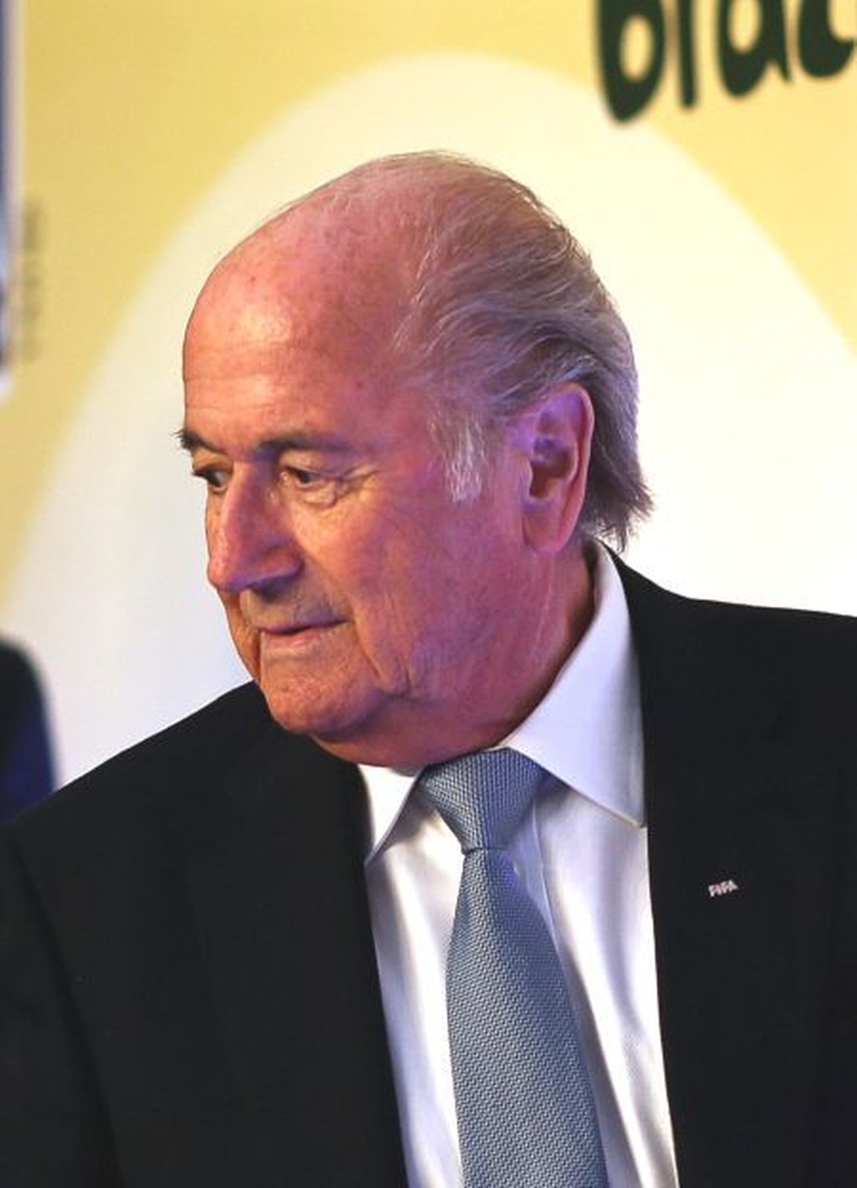 FIFA Başkanı Blatter Real Madrid\'den Özür Diledi