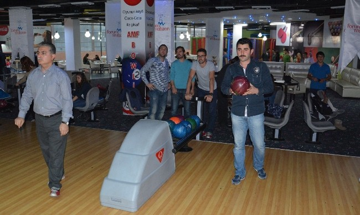 Forum Trabzon\'dan Gazetecilere Ferdi Bowling Turnuvası