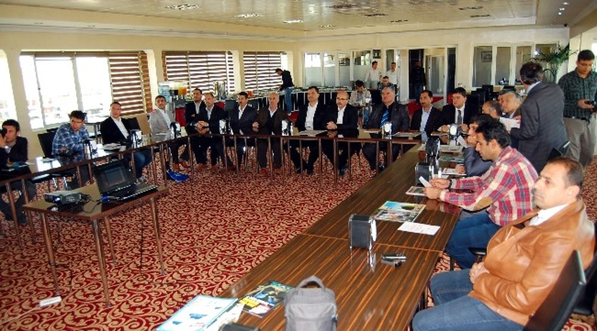 Hayrat Vakfı\'nın \'Osmanlıca Türkçesi\' Dersleri Başlıyor