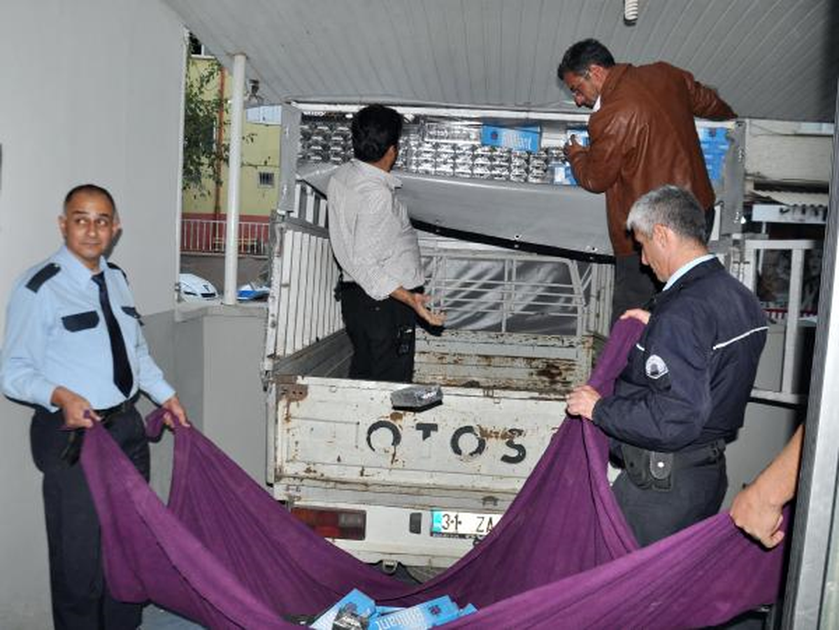 Gaziantep\'te 20 Bin Paket Kaçak Sigara Ele Geçirildi
