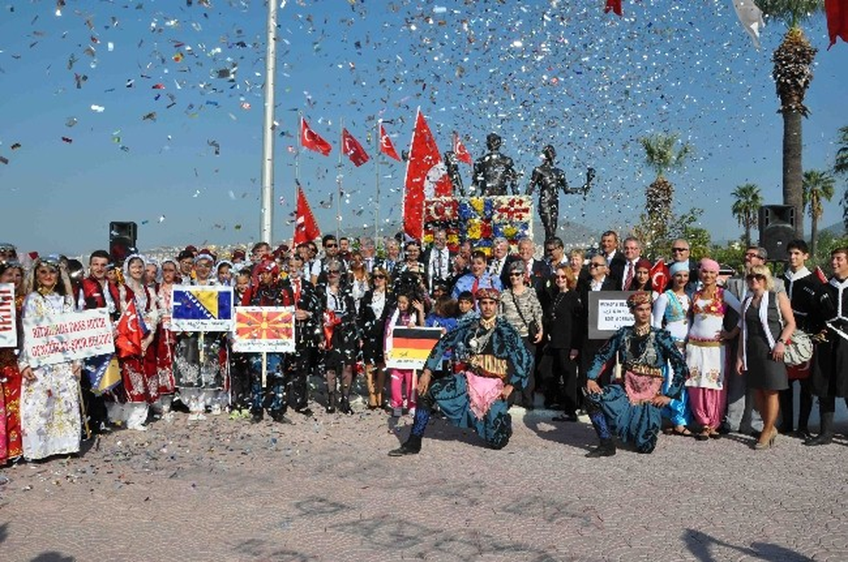 Kuşadası Belediyesi Konserin İptal Edildiğini Yalanladı