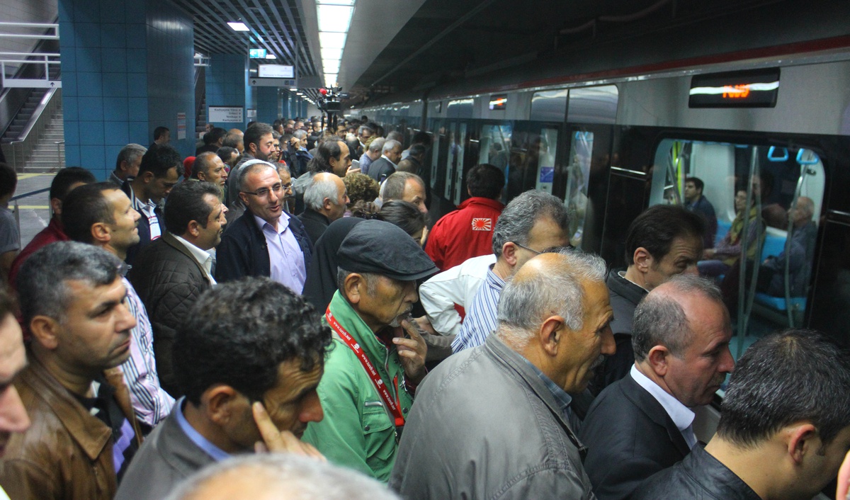 Marmaray\'daki Arıza Vatandaşları Kızdırdı