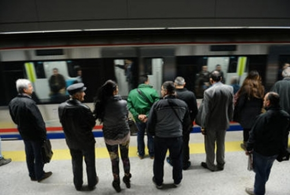 Marmaray Kapı Arızası Nedeniyle Durdu