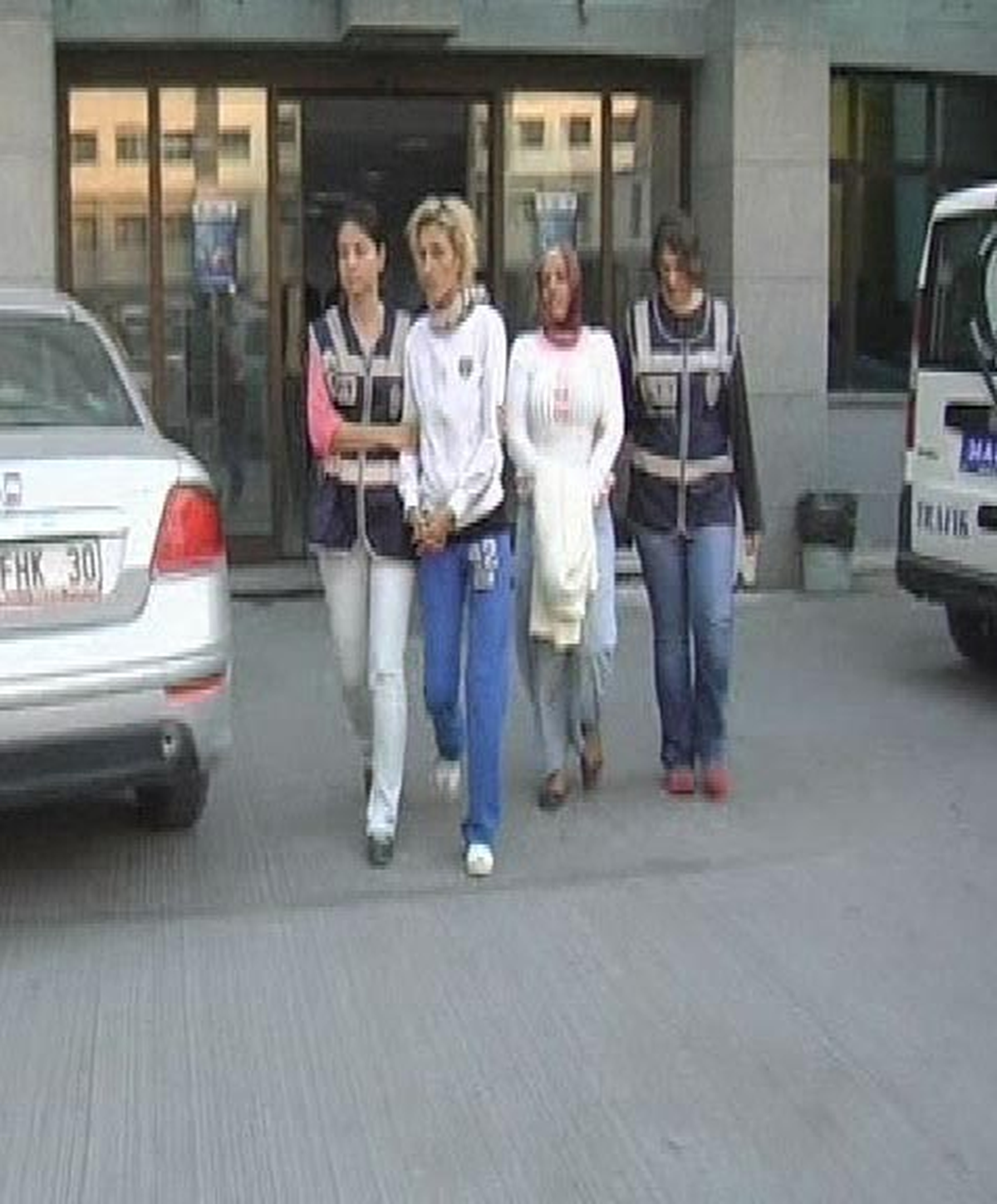 Operasyonda Gözaltına Alınan Şizofren Hastası Kadın Serbest Bırakıldı