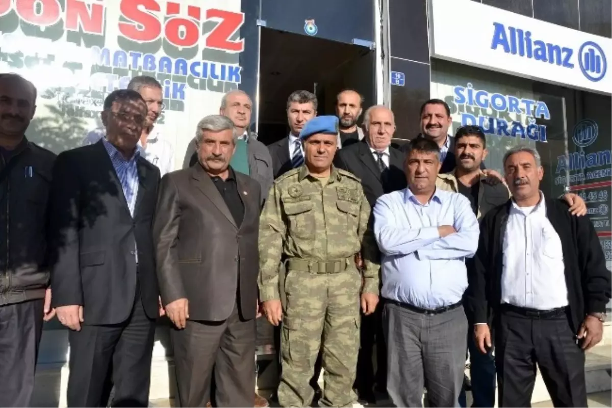 Tugay Komutanı Soysal\'dan Gazetecilere İadeyi Ziyaret