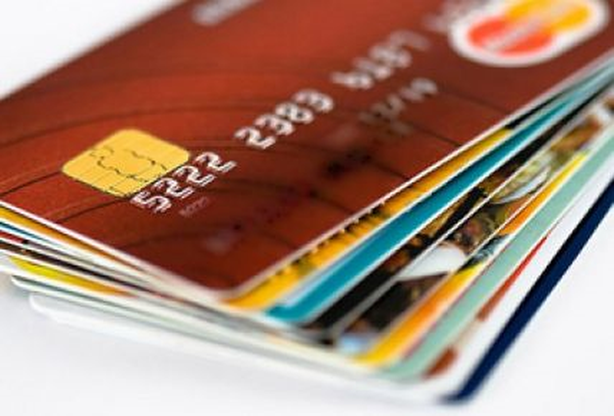 Türkiye\'de Kullanılan Kredi Kartı Sayısı 56,7 Milyona Yükseldi