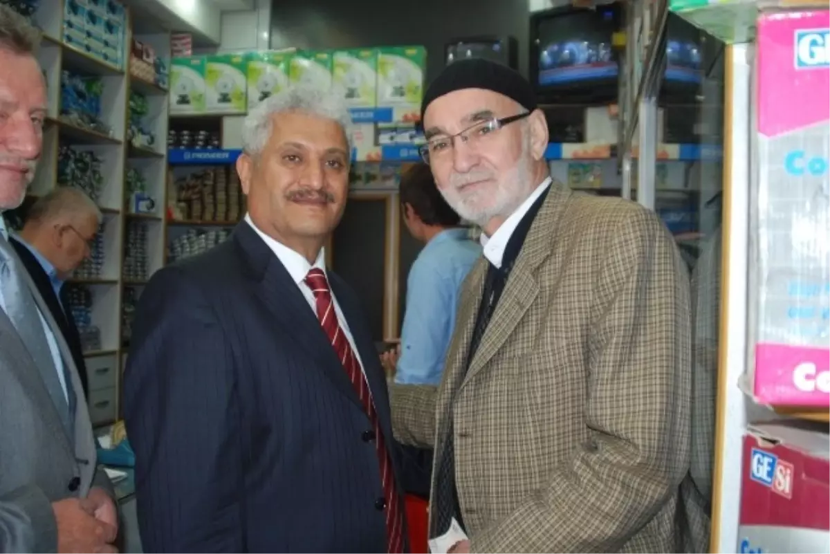 Yeşilyurt Belediye Başkan Aday Adayı Kabakaş, Esnafı Ziyaret Etti