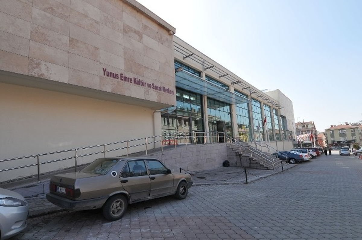 Yunus Emre Kültür Merkezi Artık Yepyeni