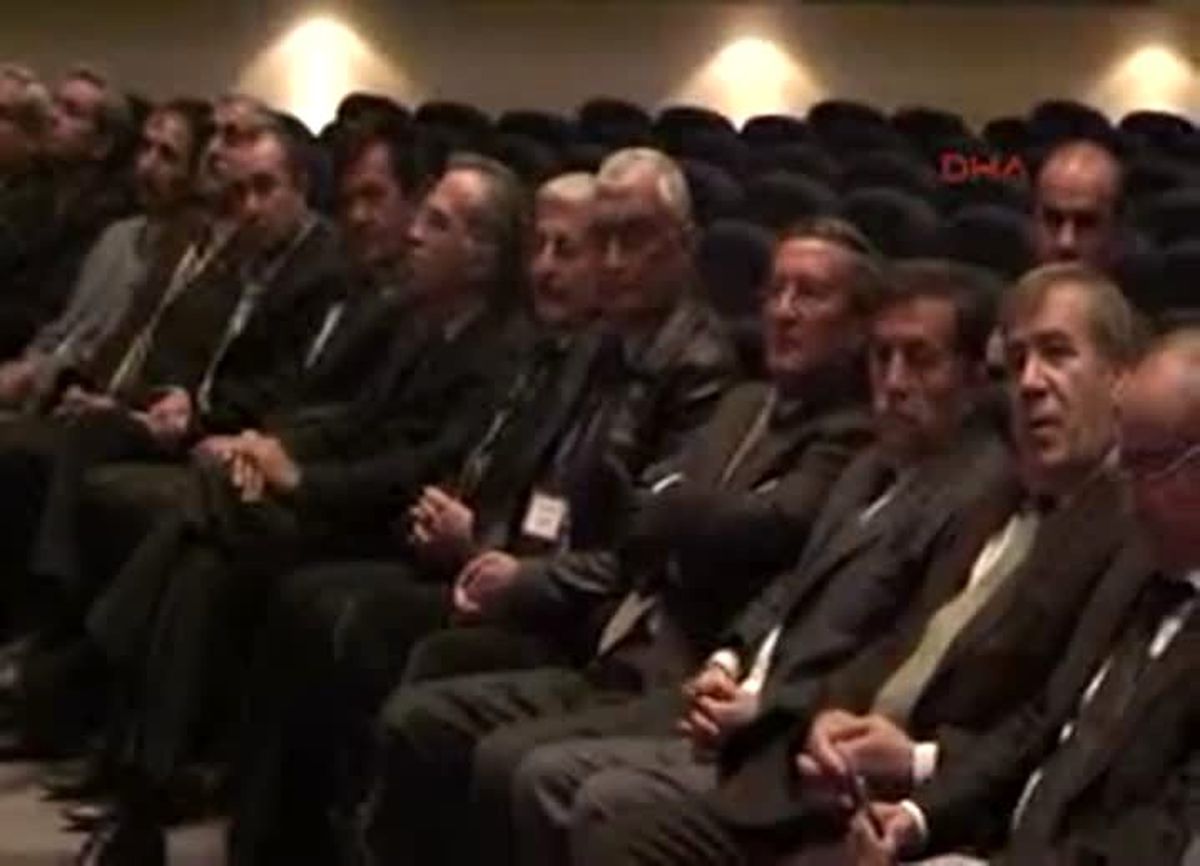 Ataman, Şarabı Duyunca Sempozyuma Katılmaya Korkuyorlar