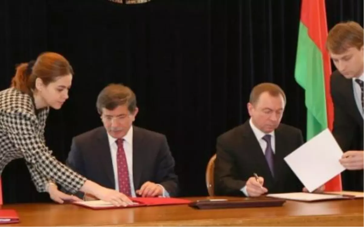 Davutoğlu Makey Ortak Basın Toplantısı