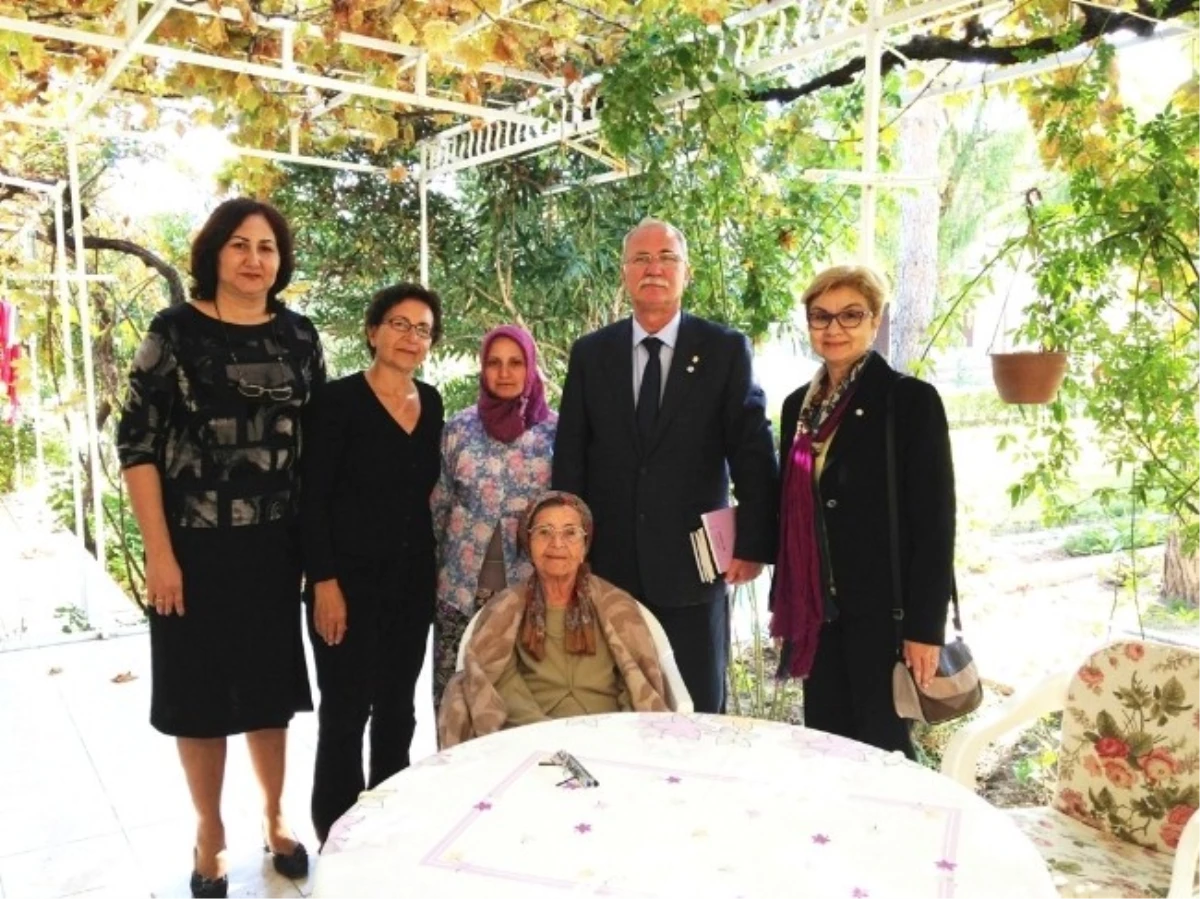 Başkan Akova\'dan Akın\'a Taziye Ziyareti