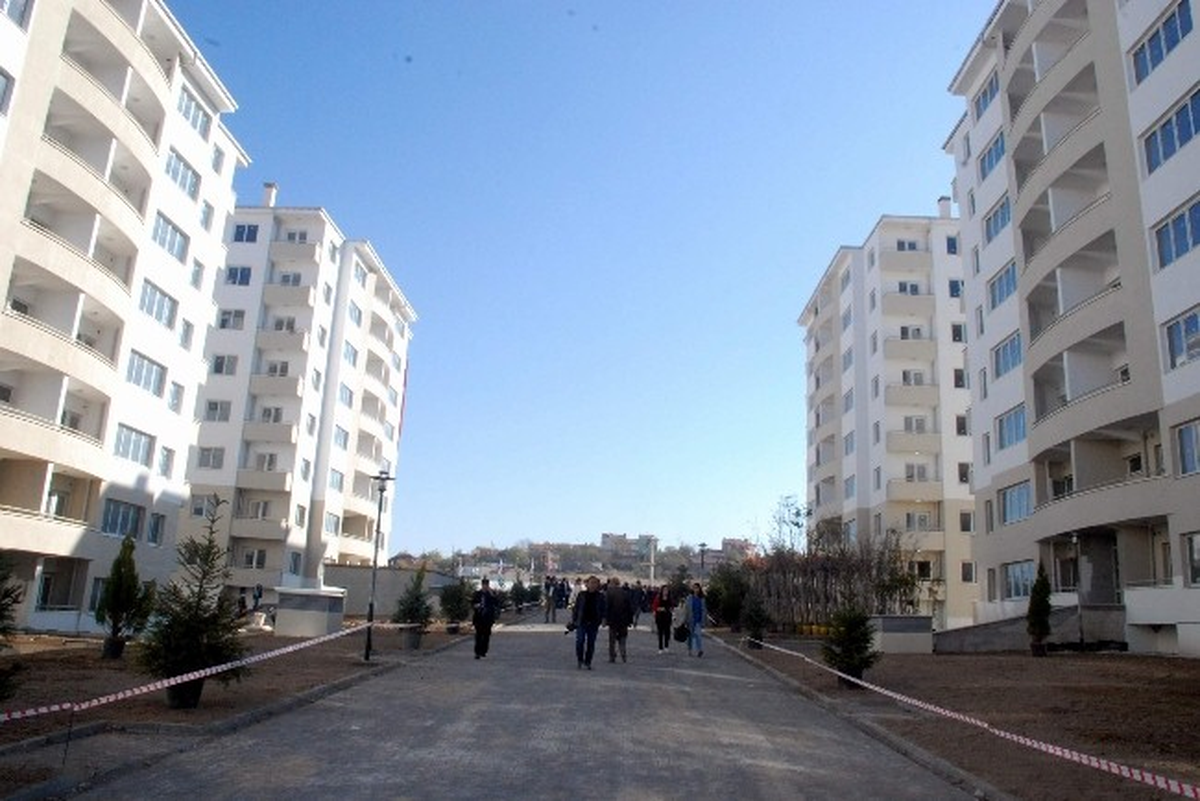 Odunpazarı Belediye Başkanı Sakallı, TOKİ Konutlarını Gezdi
