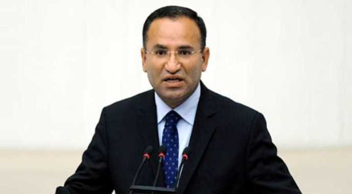 Bozdağ: "Chp Başörtüsü Hürriyetine Açıkça Evet Diyemiyor"