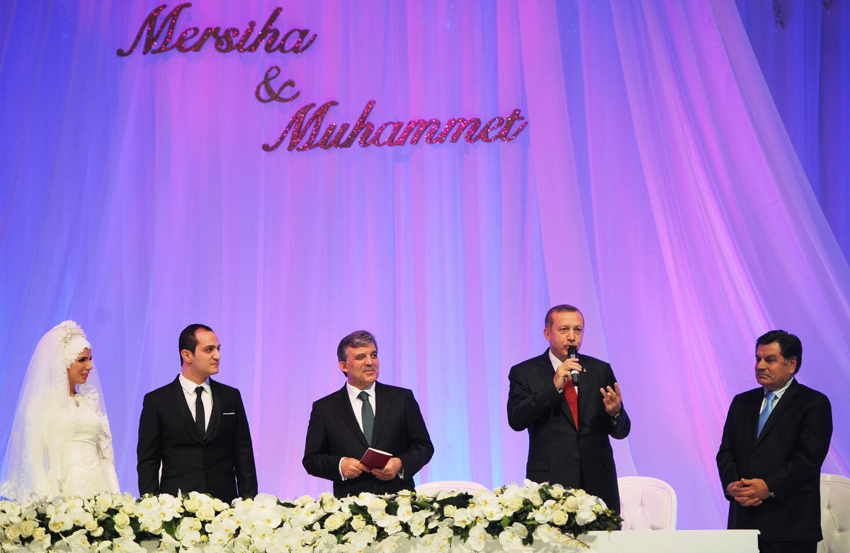 Cumhurbaşkanı Gül ve Başbakan Erdoğan Nikah Şahitliği Yaptı