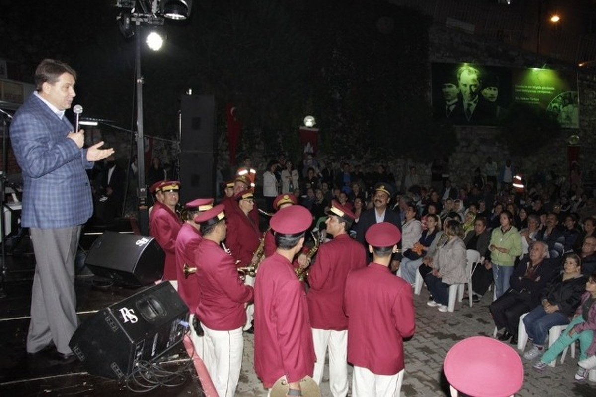 Cumhuriyet\'e Sahip Çıktılar