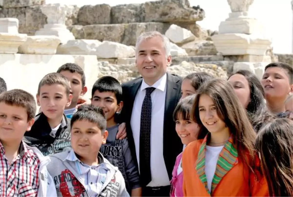 Denizli\'de Başkan Zolan Yeniden Aday Adayı