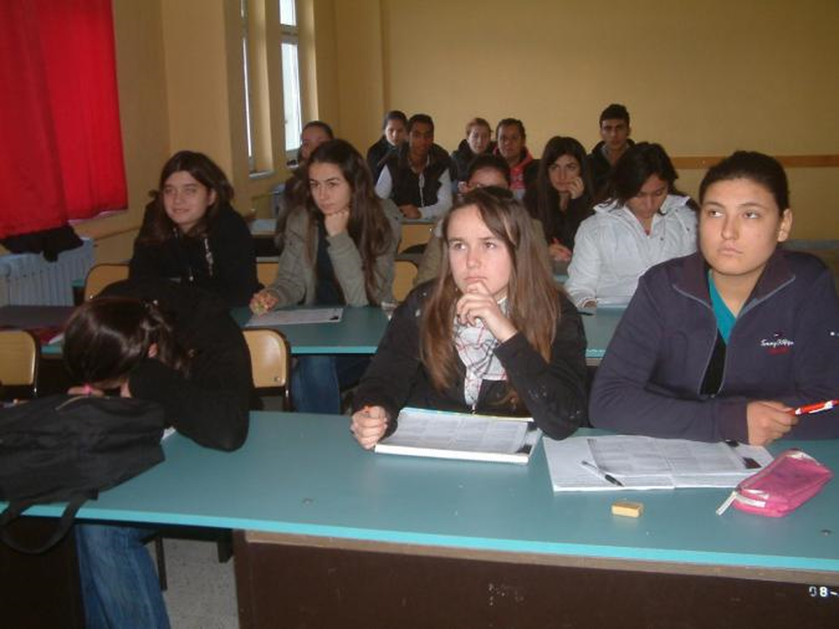Dershaneye Gidemeyen Öğrencilere Ygs ve Lys Kursu Açılacak