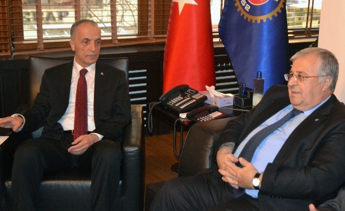 DSP Genel Başkanı Türker\'den Türker\'den Türk-İş Başkanı Atalay\'a Ziyaret