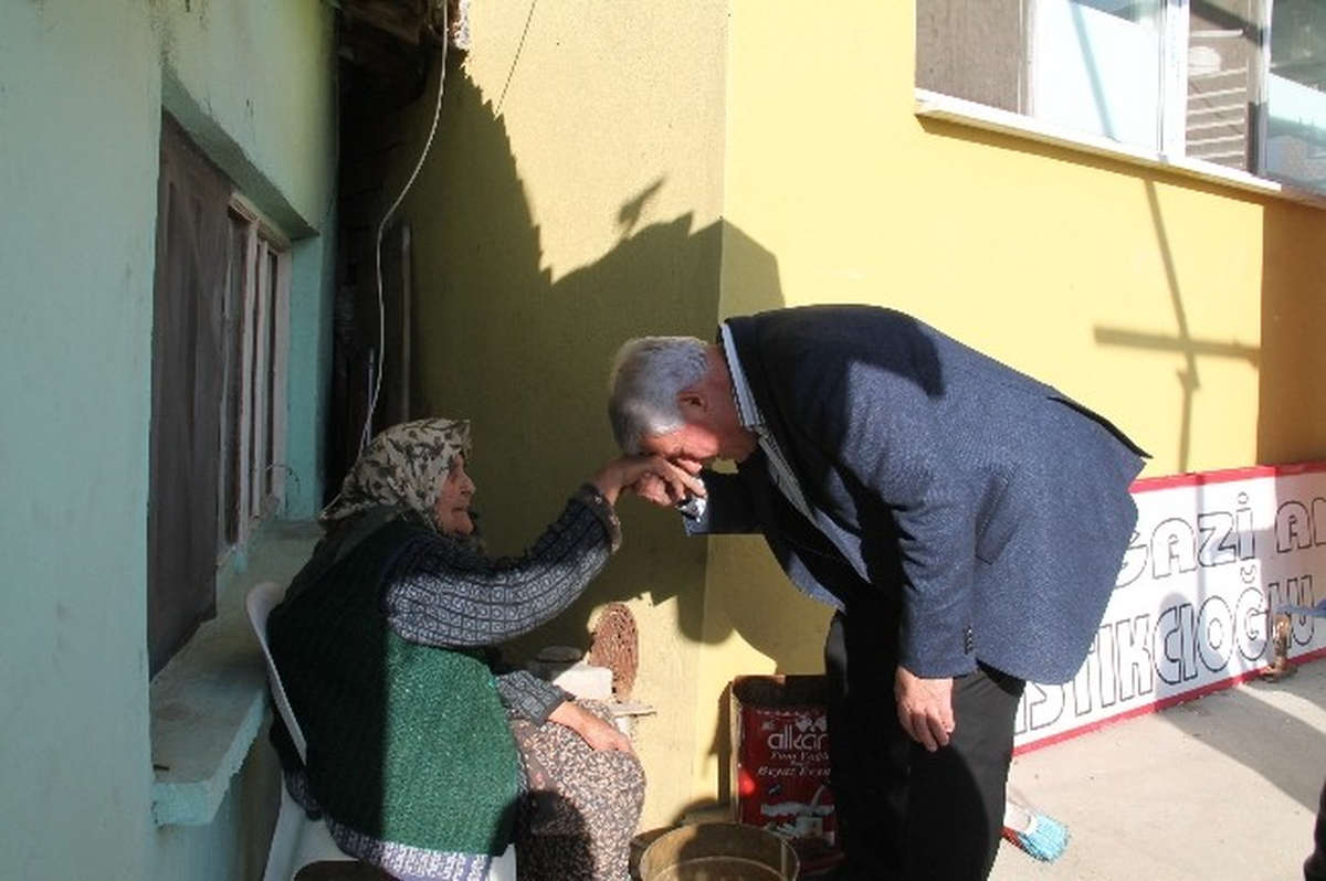 Edirne Belediye Başkanı Sedefçi\'den Mahalle Gezisi