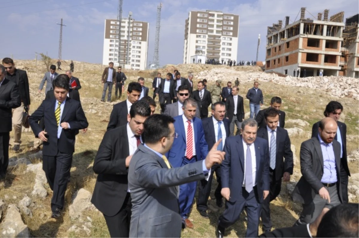 İçişleri Bakanı Güler Mardin\'de Kampüs İnşasını İnceleyecek