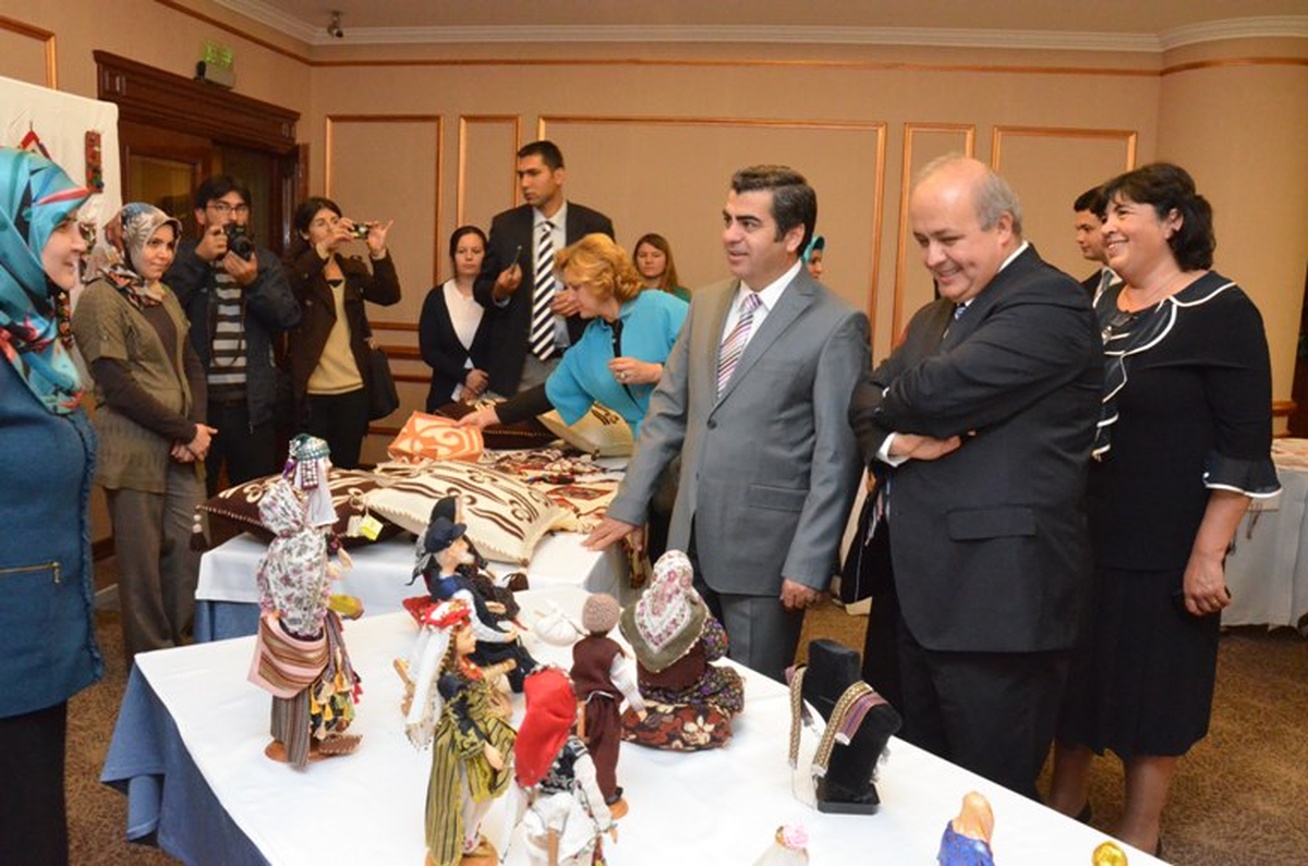 Kayseri\'de Kadınlara Evlerinde İş İmkanı Sağlanıyor