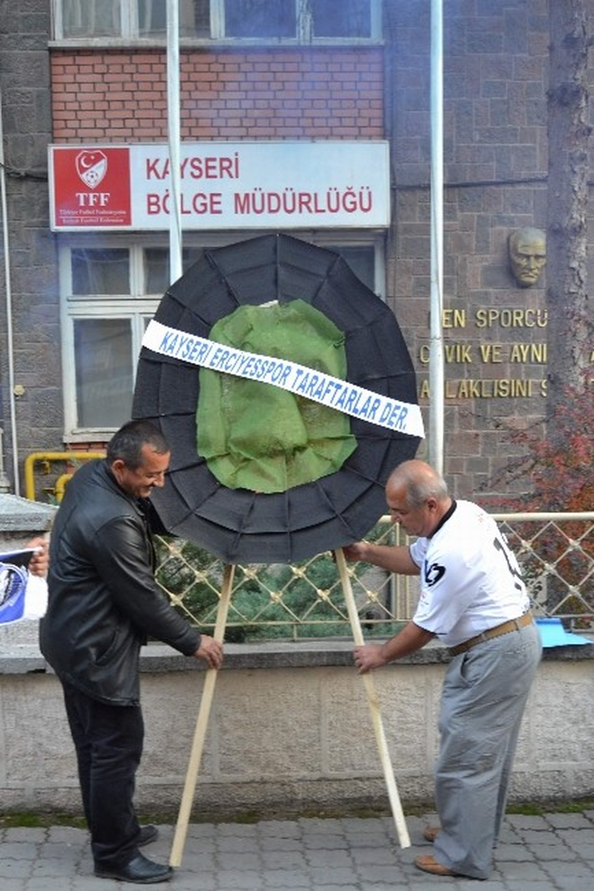Kayseri Erciyesspor Taraftarlar Derneği, Tff\'yi Protesto Etti