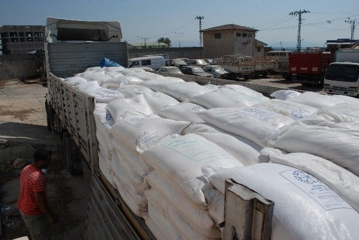 Kırıkhan\'da 25 Ton Kaçak Şeker Ele Geçirildi