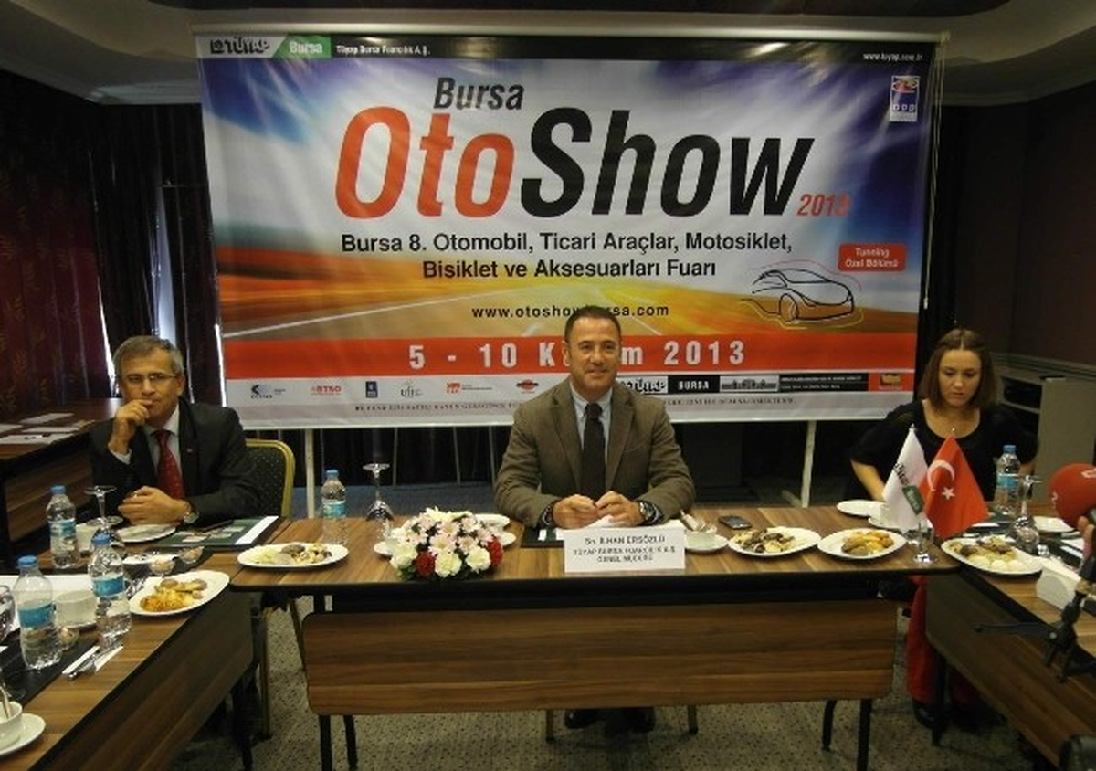 Klasik ve Son Model Araçlar Bursa\'da Görücüye Çıkacak