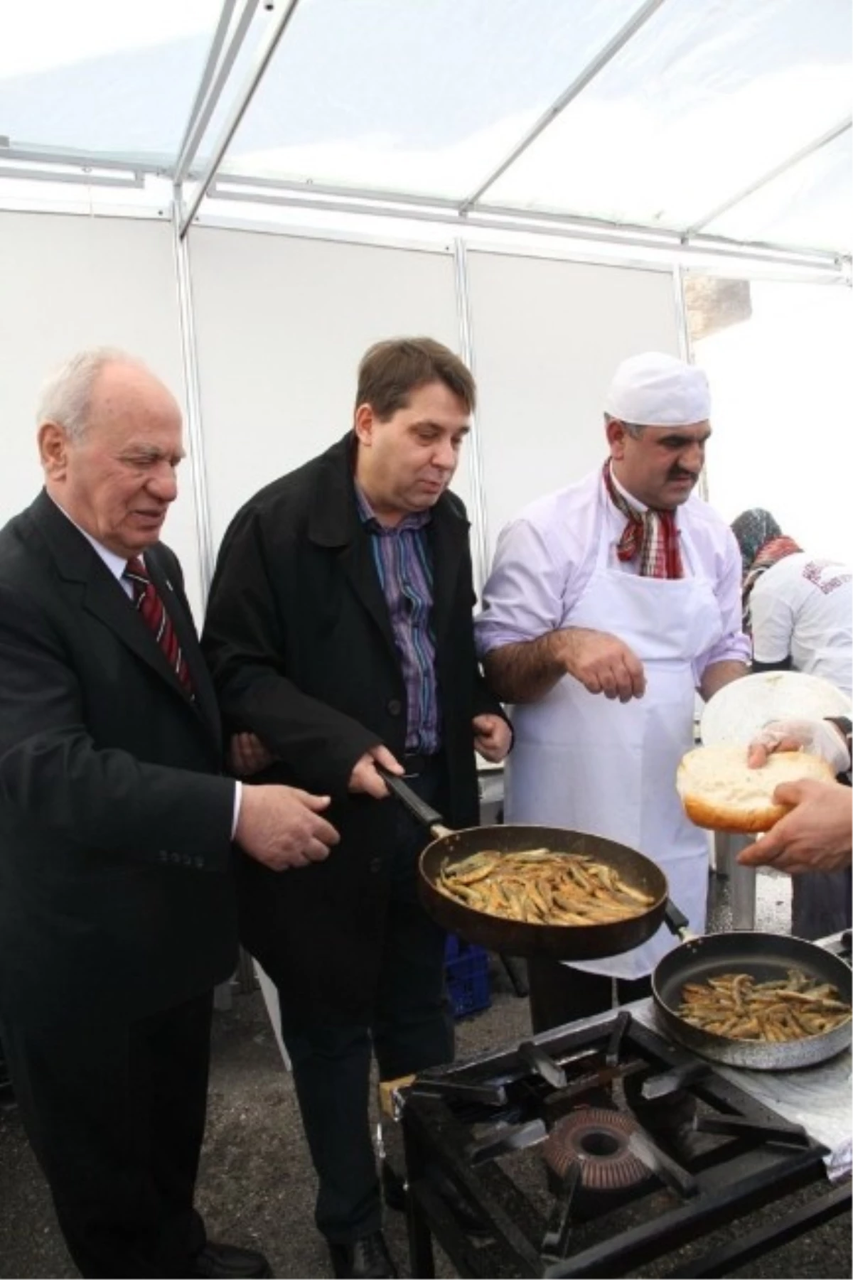 Konak Belediyesi\'nden Kasım\'da Aydınlık Akşamlar