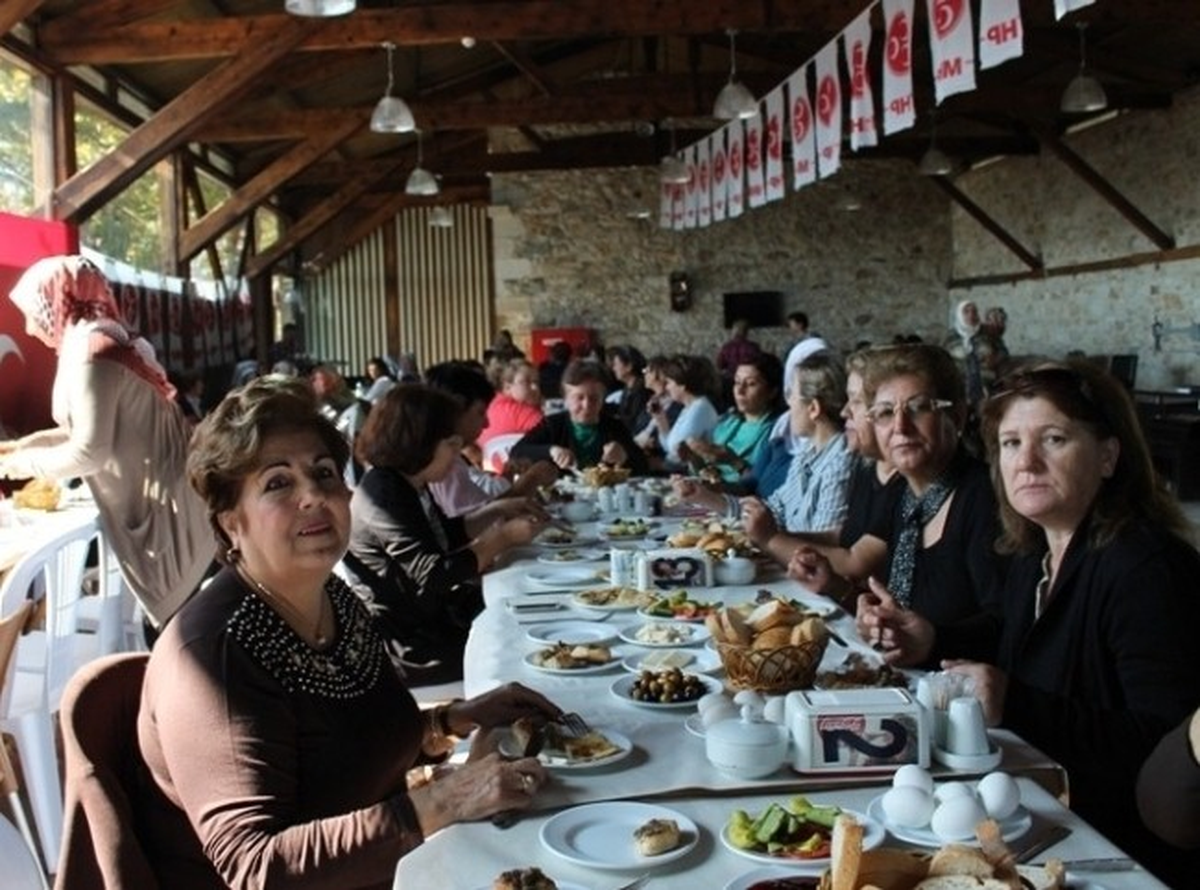 MHP\'nin Asenaları Çiçeğin Başkenti\'nde