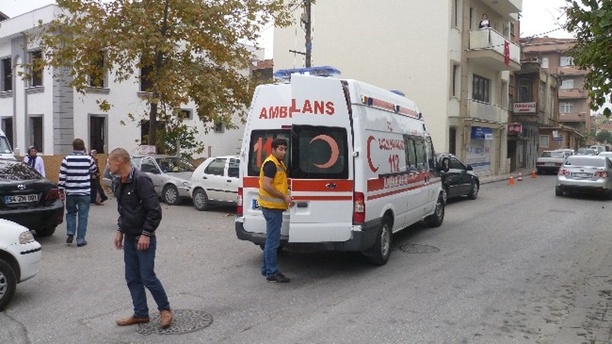Park Yüzünden Tartışan Servis Şoförü Darp Edildi