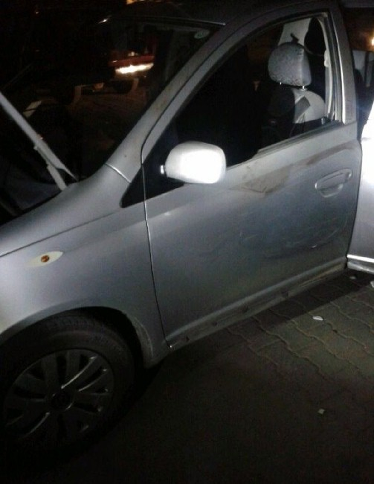 Polis, Doktorun Çalınan Aracını Acil Servise Gelenleri İnceleyerek Buldu