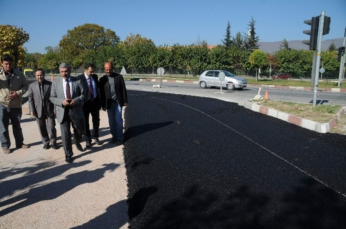 Tokat\'ta Asfalt Çalışmaları Devam Ediyor