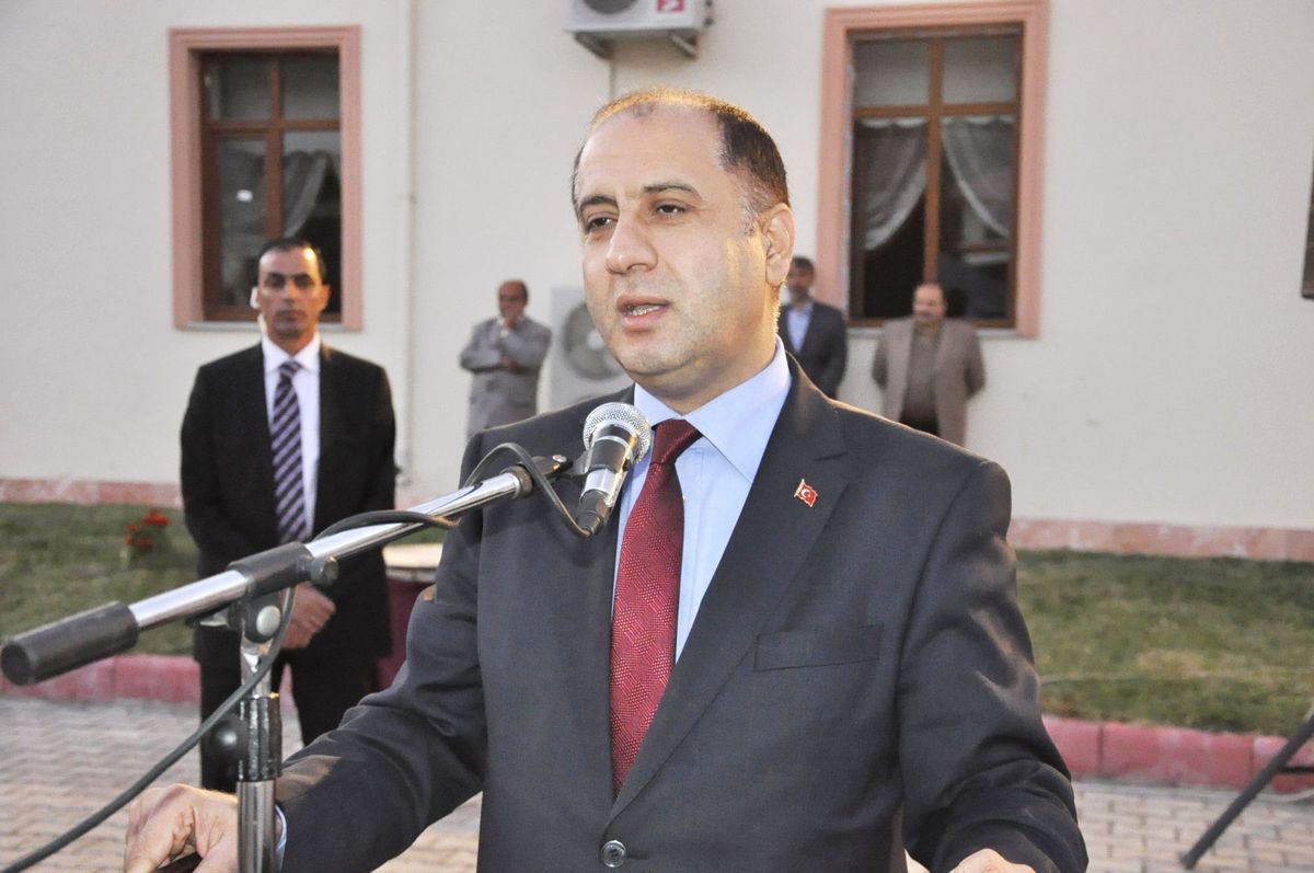 Vali Çomaktekin, Koyun Dağıttı, Doğaya Keklik Saldı