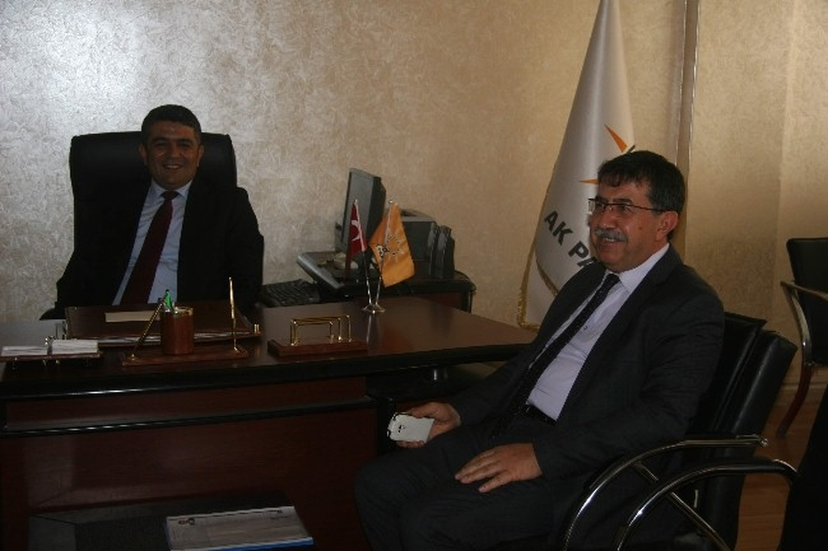 Yedilioğlu, AK Parti\'den Aday Adaylığı İçin Başvuru Yaptı