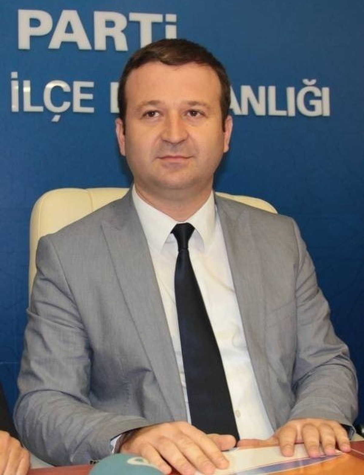 AK Parti\'de Meclis Üyeliği Başvurusu 1 Aralık\'a Kadar Uzatıldı