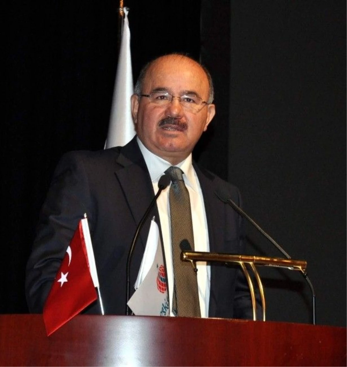 AK Parti Genel Başkan Yardımcısı Çelik, Aydın\'da