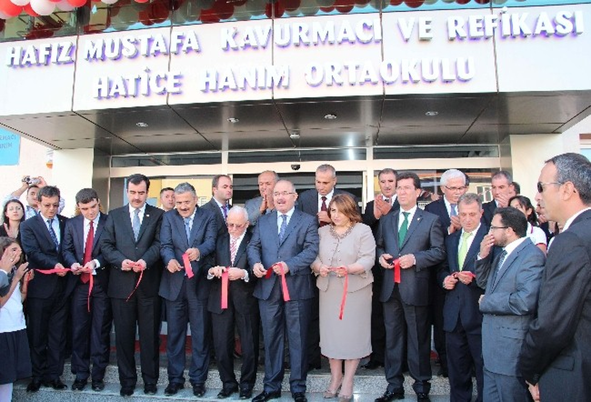 AK Parti Genel Başkan Yardımcısı Çelik: "İlk Dokuz Önceliğimizi Eğitime Vermeliyiz"