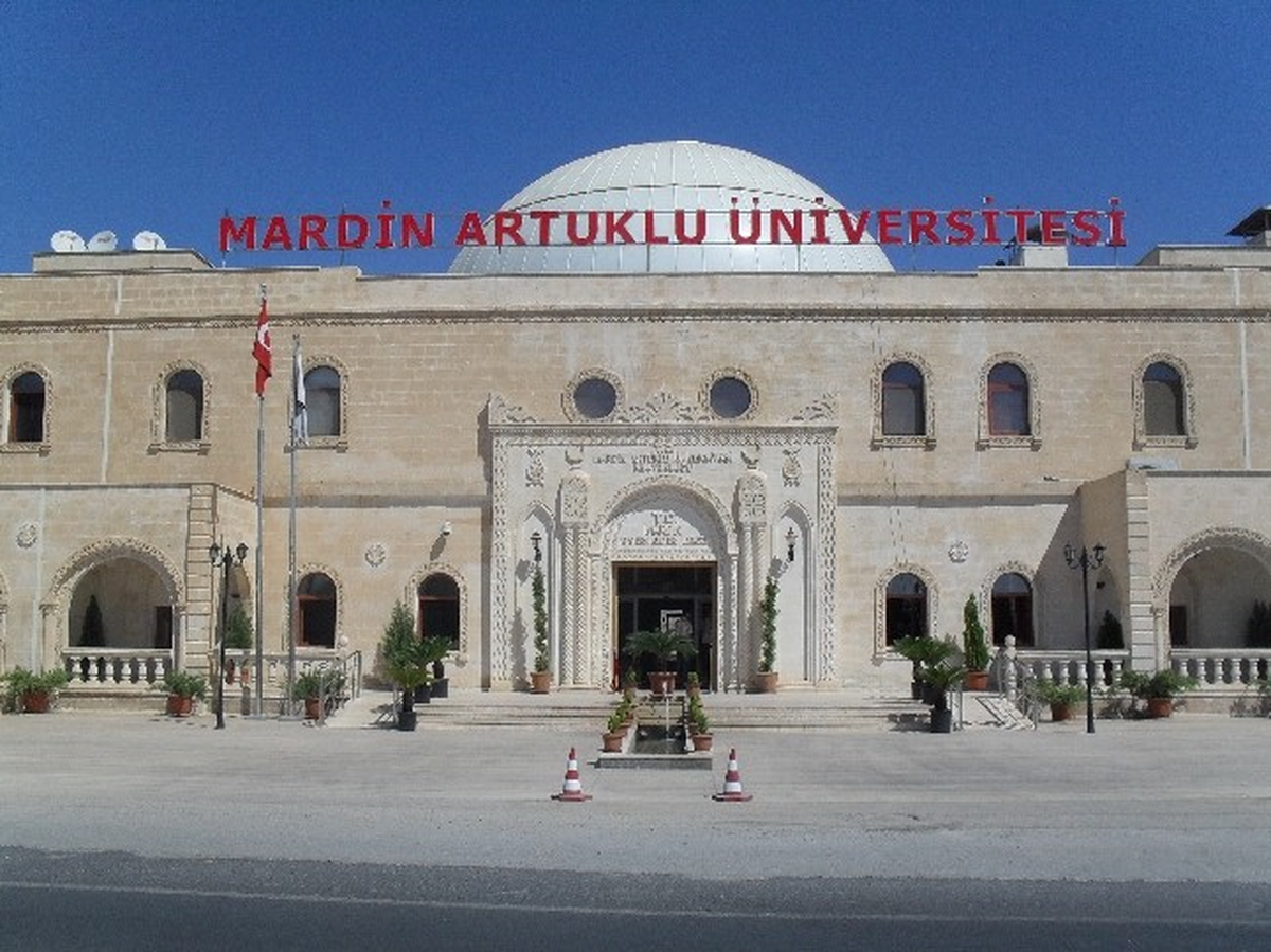 Artuklu Üniversitesi\'nden İleri Sosyal Bilim Araştırmalarına Büyük Katkı