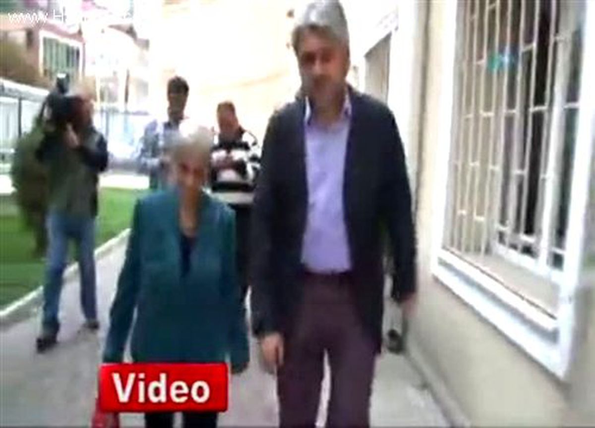 Canan Karatay, \'Manşet Olduğumu Duyunca Oturup Ağladım\'