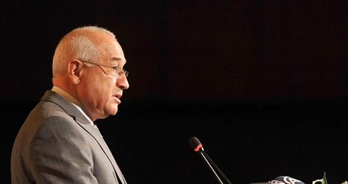 Cemil Çiçek: Sayın Pavey Ne Zaman İsterse Pantolonla Gelebilir
