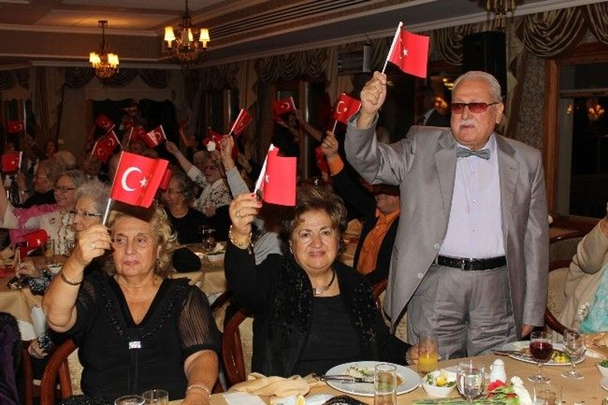 Darüşşafaka Urla Rezidans\'ta Cumhuriyet\'in 90.Yıl Coşkusu