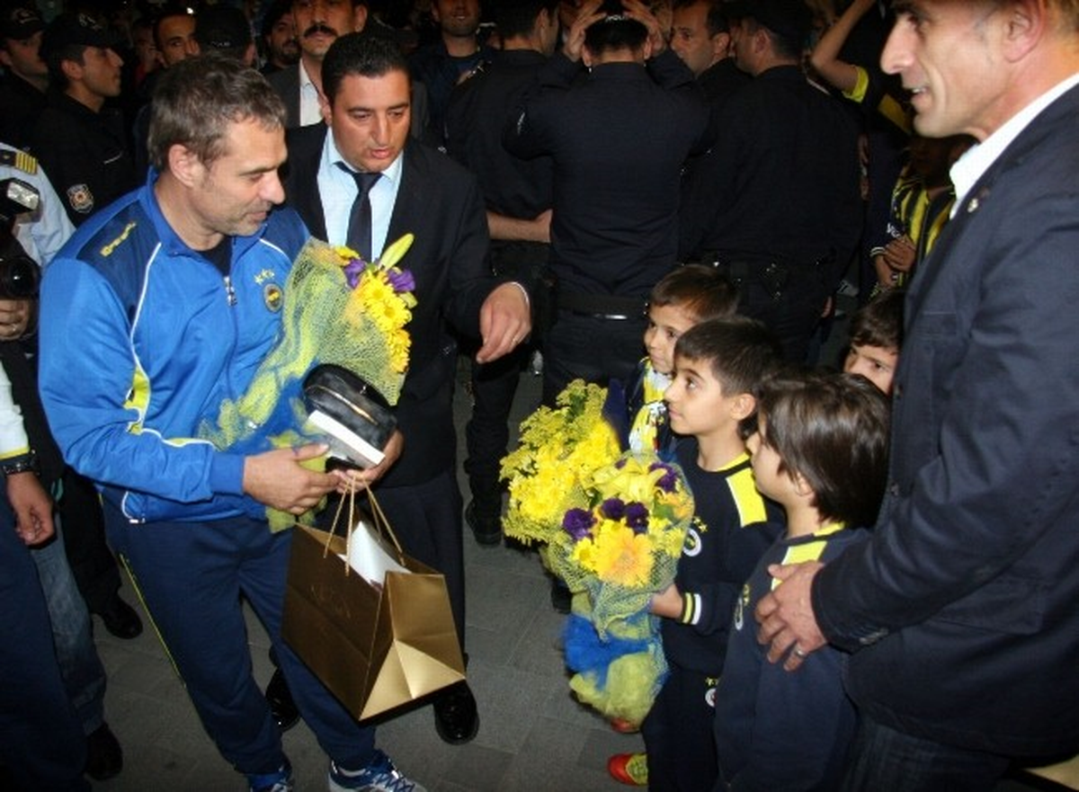 Fenerbahçe Kafilesi Bursa\'da
