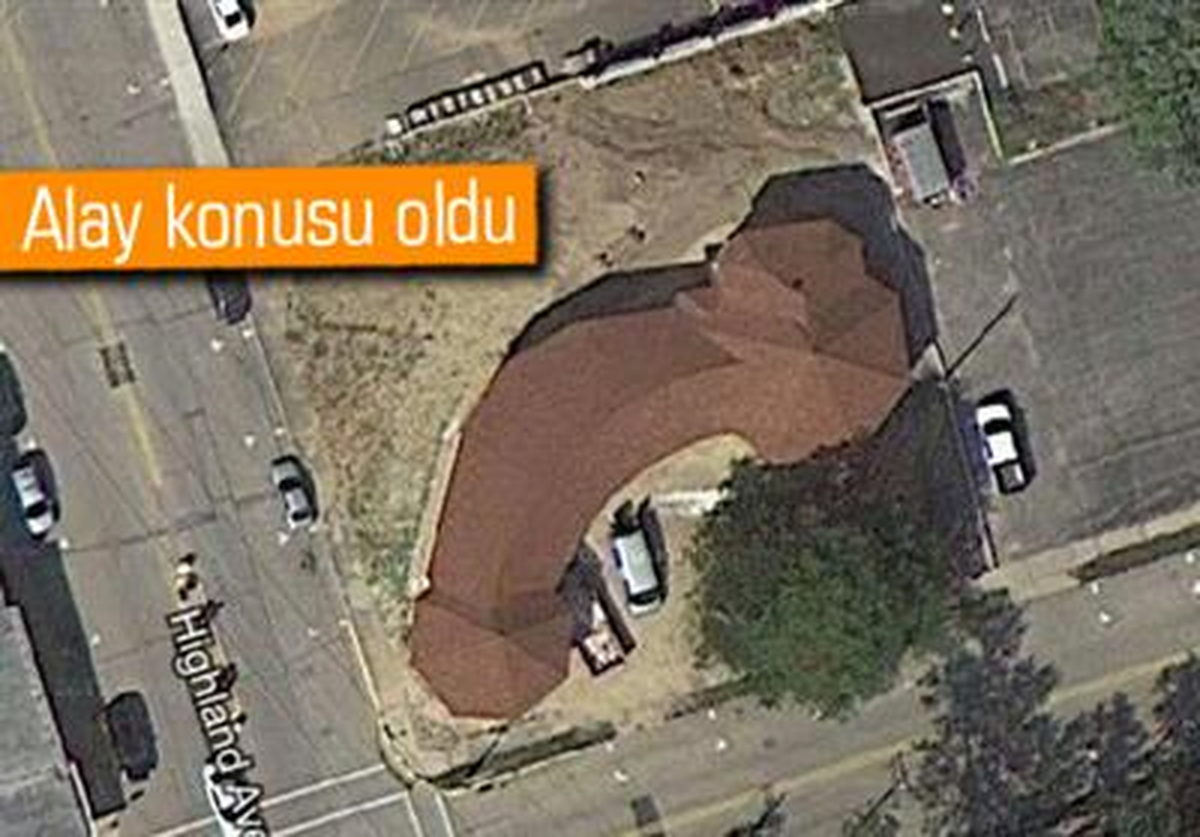 Erkek Cinsel Organı Görünümlü Kilise Bulundu