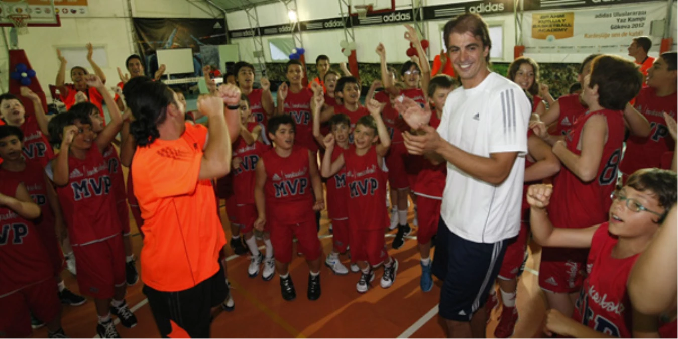 İbrahim Kutluay\'dan Tbf Onaylı Basketbol Okulu