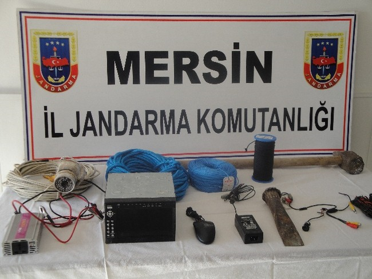 Jandarma Ekibinden Kaçak Kazı Operasyonu