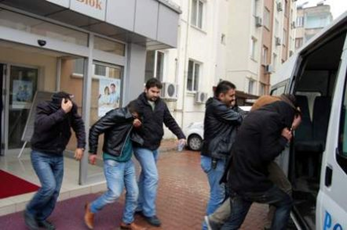 Kahta\'da Uyuşturucu Operasyonu: 7 Gözaltı