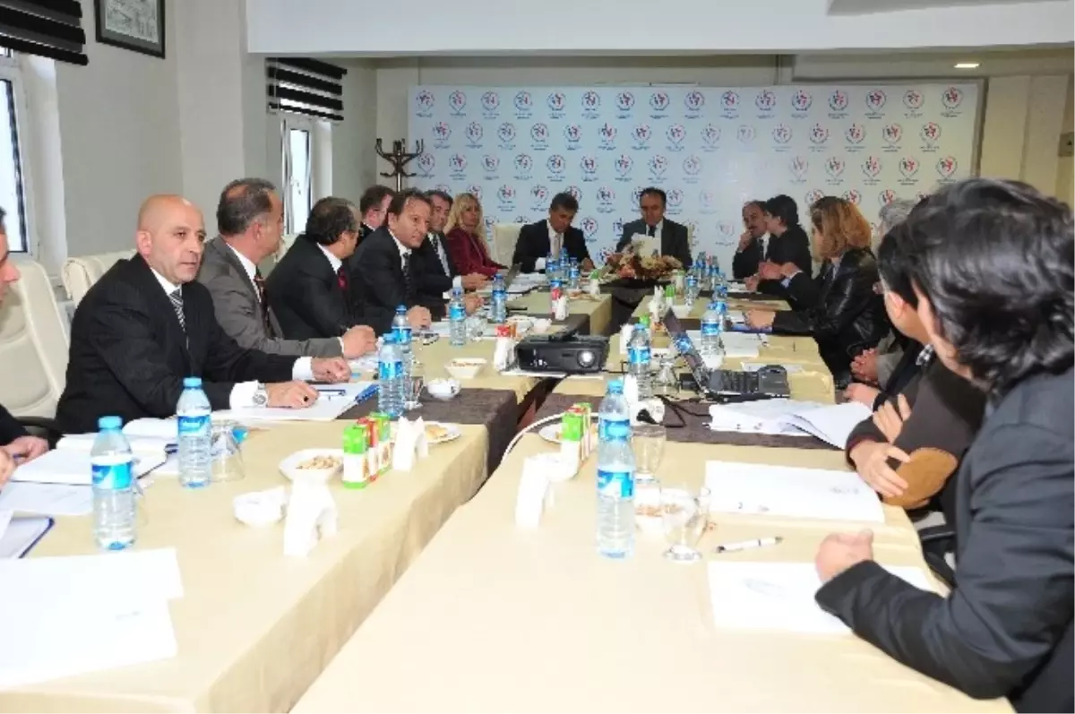 Kayak Merkezlerinin Özelleştirilmesi Masaya Yatırıldı