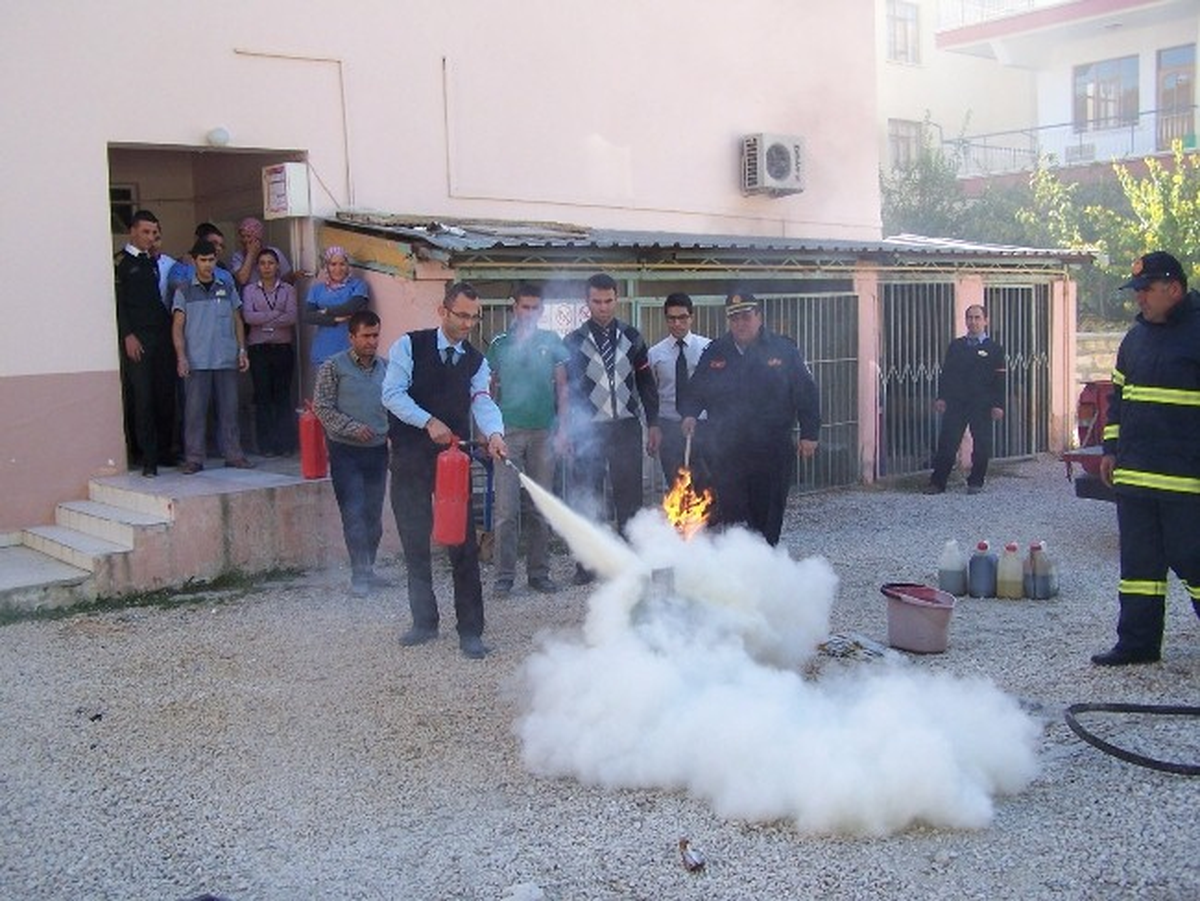 Korkuteli Devlet Hastanesi\'nde Yangın Tatbikatı