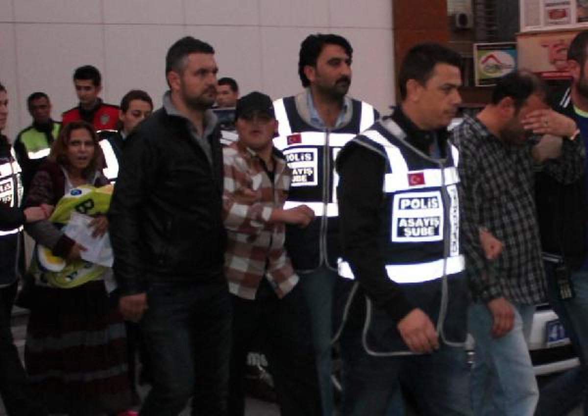 Kuyumcuyu Soyanlar Polisin Takibiyle Yakalandı